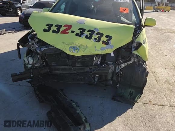 ✅ 2014 Toyota Sienna LE • VIN: 5TDKK3DC7ES476629 • Lot: 92272105. Wystawiony na Copart z przebiegiem 258 506 mil. Bezpłatny archiwum sprzedaży aukcyjnych z USA i szczegółowy raport historii pojazdu na DreamBid. Zdjęcie 14.