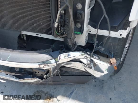 ✅ 2016 Ford F-150 XLT • VIN: 1FTEW1C88GKF86232 • Лот: 42405142. Опубликован ранее на IAAI с пробегом 264 135 миль. Бесплатный доступ к архиву аукционных продаж из США и подробный отчёт об истории автомобиля на DreamBid. Изображение 17.