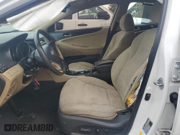 ✅ 2014 Hyundai Sonata GLS • VIN: 5NPEB4ACXEH925881 • Lot: 73379834. Listed on Copart with 238,920 mi. Free auction sales archive from the USA and detailed vehicle history report at DreamBid. Image 7.