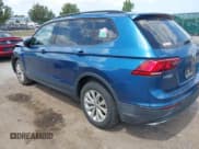 ✅ 2018 Volkswagen Tiguan S • VIN: 3VV0B7AX4JM087786 • Lot: 42941983. Listed on IAAI with 87,202 mi. Free auction sales archive from the USA and detailed vehicle history report at DreamBid. Image 3.