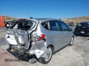 ✅ 2013 Ford C-Max SE • VIN: 1FADP5AU8DL504642 • Лот: 41547443. Опубликован ранее на IAAI с пробегом 137 237 миль. Бесплатный доступ к архиву аукционных продаж из США и подробный отчёт об истории автомобиля на DreamBid. Изображение 4.