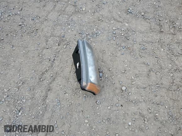 ✅ 2004 Chevrolet Silverado 2500HD LT3 • VIN: 1GCHK23G34F146882 • Лот: 78837734. Опубликован ранее на Copart с пробегом Не указан. Бесплатный доступ к архиву аукционных продаж из США и подробный отчёт об истории автомобиля на DreamBid. Изображение 14.