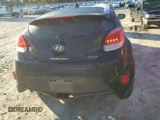 ✅ 2015 Hyundai Veloster Turbo • VIN: KMHTC6AE4FU239856 • Lot: 84735344. Wystawiony na Copart z przebiegiem 70 209 mil. Bezpłatny archiwum sprzedaży aukcyjnych z USA i szczegółowy raport historii pojazdu na DreamBid. Zdjęcie 6.