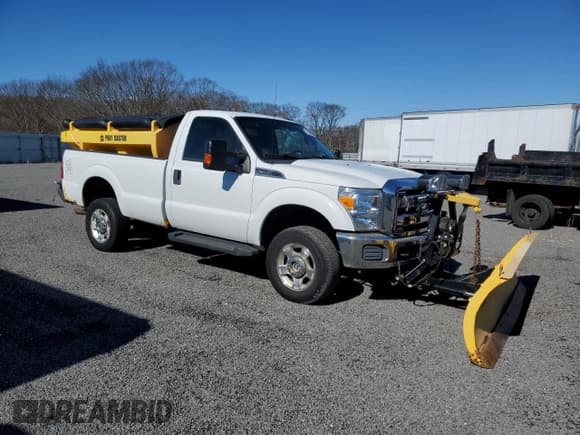 ✅ 2015 Ford F-350 XL • VIN: 1FTBF3B66FEB96564 • Lot: 46342275. Wystawiony na Copart z przebiegiem 2 852 mil. Bezpłatny archiwum sprzedaży aukcyjnych z USA i szczegółowy raport historii pojazdu na DreamBid. Zdjęcie 4.