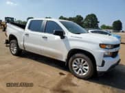 ✅ 2019 Chevrolet Silverado 1500 Custom • VIN: 1GCPYBEH9KZ337394 • Lot: 66871534. Wystawiony na Copart z przebiegiem 76 097 mil. Bezpłatny archiwum sprzedaży aukcyjnych z USA i szczegółowy raport historii pojazdu na DreamBid. Zdjęcie 4.