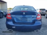 ✅ 2012 Suzuki Kizashi SLS Sport • VIN: JS2RE9A80C6100186 • Lot: 74623184. Wystawiony na Copart z przebiegiem Nie podano. Bezpłatny archiwum sprzedaży aukcyjnych z USA i szczegółowy raport historii pojazdu na DreamBid. Zdjęcie 6.