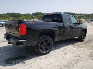 ✅ 2018 Chevrolet Silverado 1500 Work Truck • VIN: 1GCVKNEC3JZ337968 • Лот: 67885765. Опубликован ранее на Copart с пробегом 118 179 миль. Бесплатный доступ к архиву аукционных продаж из США и подробный отчёт об истории автомобиля на DreamBid. Изображение 3.
