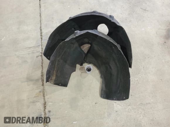 ✅ 2022 BMW 5 Series 530i xDrive • VIN: WBA13BJ0XNWX39450 • Лот: 70291355. Опубликован ранее на Copart с пробегом 50 084 миль. Бесплатный доступ к архиву аукционных продаж из США и подробный отчёт об истории автомобиля на DreamBid. Изображение 12.