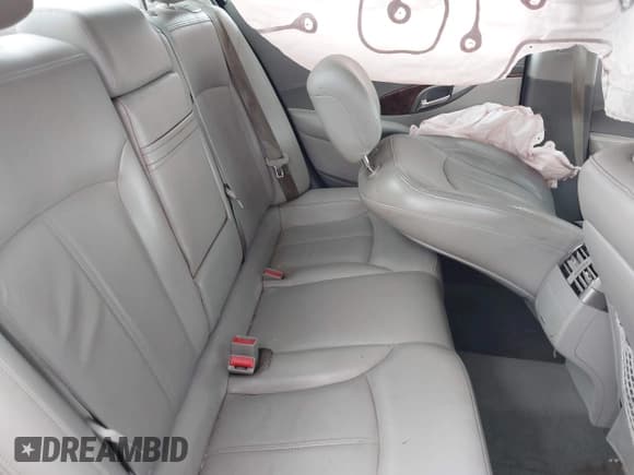 ✅ 2013 Buick LaCrosse Leather • VIN: 1G4GC5E3XDF123759 • Lot: 42130959. Listed on IAAI with 194,185 mi. Free auction sales archive from the USA and detailed vehicle history report at DreamBid. Image 8.