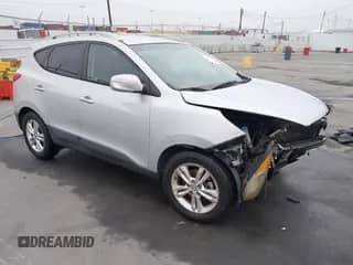 2013 Hyundai Tucson GLS with VIN KM8JU3AC1DU686076, listed as a IAAI auction lot 43305652 with 115,659 mi miles and . Bid and sale history available at DreamBid. Image 1.
