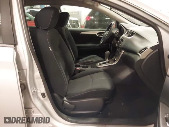 ✅ 2014 Nissan Sentra SR • VIN: 3N1AB7AP8EY215533 • Lot: 43652209. Listed on IAAI with 114,580 mi. Free auction sales archive from the USA and detailed vehicle history report at DreamBid. Image 5.