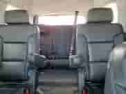 2015 Chevrolet Tahoe LT z VIN 1GNSCBKC9FR633675, wystawiony jako Copart lot #81702415 z przebiegiem 153 617 mil mil oraz Szkoda całkowita • Salvage title. Historia ofert i sprzedaży dostępna na DreamBid. Obrazek 10.