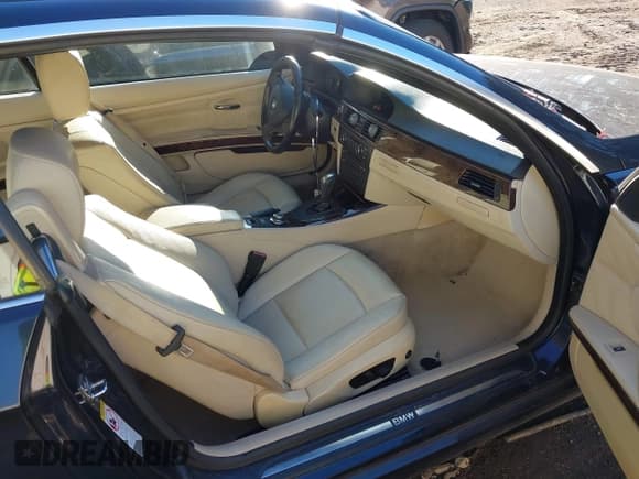 ✅ 2007 BMW 3 Series 335i • VIN: WBAWL73517PX47946 • Lot: 43756882. Listed on IAAI with 164,839 mi. Free auction sales archive from the USA and detailed vehicle history report at DreamBid. Image 5.