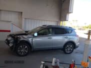 ✅ 2018 Toyota RAV4 Hybrid XLE • VIN: JTMRJREVXJD172978 • Лот: 43461828. Опубликован ранее на IAAI с пробегом 133 980 миль. Бесплатный доступ к архиву аукционных продаж из США и подробный отчёт об истории автомобиля на DreamBid. Изображение 14.