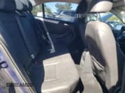 ✅ 2011 Volkswagen Jetta SEL • VIN: 3VWLX7AJ6BM079020 • Lot: 85310235. Wystawiony na Copart z przebiegiem 98 558 mil. Bezpłatny archiwum sprzedaży aukcyjnych z USA i szczegółowy raport historii pojazdu na DreamBid. Zdjęcie 10.