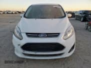✅ 2018 Ford C-Max SE • VIN: 1FADP5AU2JL104779 • Lot: 92509895. Wystawiony na Copart z przebiegiem 118 801 mil. Bezpłatny archiwum sprzedaży aukcyjnych z USA i szczegółowy raport historii pojazdu na DreamBid. Zdjęcie 5.