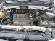 ✅ 2004 Mazda Tribute LX • VIN: 4F2CZ94154KM25671 • Lot: 41525470. Listed on IAAI with 206,805 mi. Free auction sales archive from the USA and detailed vehicle history report at DreamBid. Image 10.