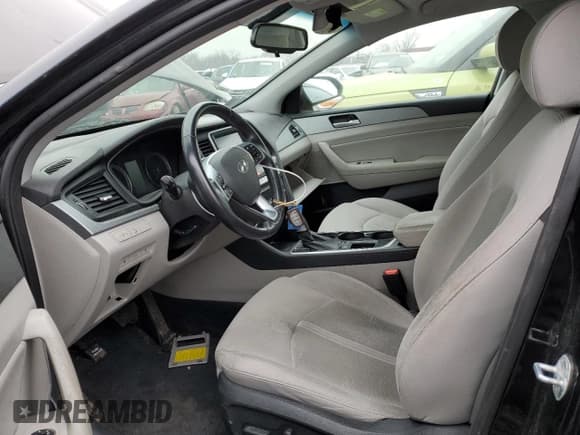 ✅ 2018 Hyundai Sonata Limited • VIN: 5NPE34AF3JH727046 • Лот: 66892072. Опубликован ранее на Copart с пробегом 70 674 миль. Бесплатный доступ к архиву аукционных продаж из США и подробный отчёт об истории автомобиля на DreamBid. Изображение 7.