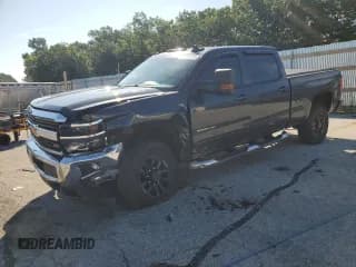 ✅ 2017 Chevrolet Silverado 2500HD LT • VIN: 1GC1KVEG7HF182029 • Lot: 62303215. Wystawiony na Copart z przebiegiem 156 073 mil. Bezpłatny archiwum sprzedaży aukcyjnych z USA i szczegółowy raport historii pojazdu na DreamBid. Zdjęcie 1.