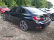 2020 BMW 3 Series 330i xDrive с VIN WBA5R7C03LFH52597, выставлен на аукционе IAAI как лот 42618079 с пробегом 51 767 миль миль и . История ставок и продаж доступна на DreamBid. Изображение 3.