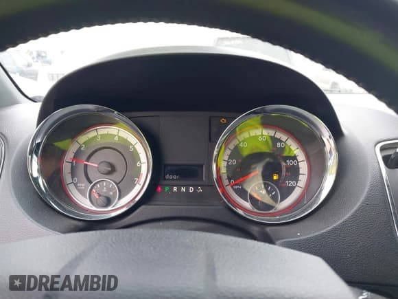 ✅ 2015 Dodge Grand Caravan SE • VIN: 2C4RDGBG1FR671836 • Lot: 43140960. Wystawiony na IAAI z przebiegiem 162 470 mil. Bezpłatny archiwum sprzedaży aukcyjnych z USA i szczegółowy raport historii pojazdu na DreamBid. Zdjęcie 7.