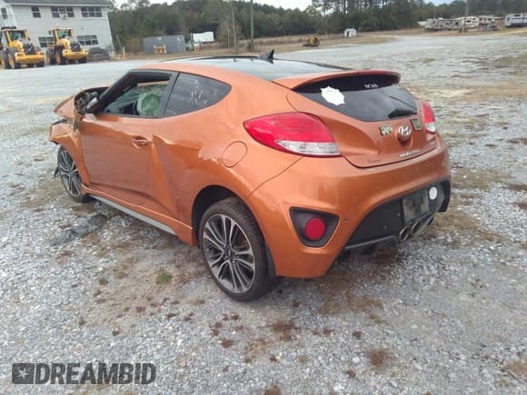 ✅ 2016 Hyundai Veloster Turbo Rally Edition • VIN: KMHTC6AE4GU254780 • Lot: 41370390. Wystawiony na IAAI z przebiegiem Nie podano. Bezpłatny archiwum sprzedaży aukcyjnych z USA i szczegółowy raport historii pojazdu na DreamBid. Zdjęcie 3.
