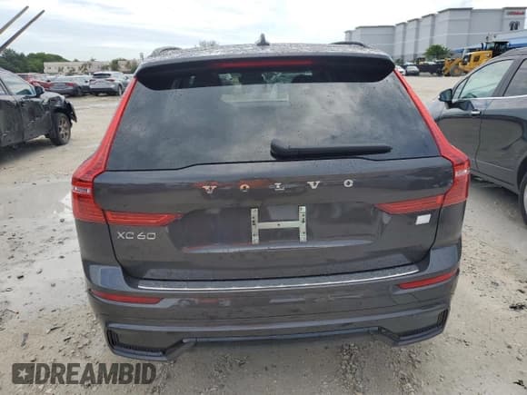 ✅ 2024 Volvo XC60 Plus Dark Theme • VIN: YV4H60DLXR1877878 • Lot: 65983915. Listed on Copart with 19,551 mi. Free auction sales archive from the USA and detailed vehicle history report at DreamBid. Image 6.
