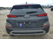 ✅ 2023 Hyundai Kona SE • VIN: KM8K22AB6PU995381 • Лот: 68611144. Опубликован ранее на Copart с пробегом 18 996 миль. Бесплатный доступ к архиву аукционных продаж из США и подробный отчёт об истории автомобиля на DreamBid. Изображение 6.