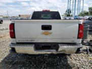✅ 2019 Chevrolet Silverado 1500 LT • VIN: 2GCVKPEC4K1147134 • Lot: 62594014. Wystawiony na Copart z przebiegiem 128 722 mil. Bezpłatny archiwum sprzedaży aukcyjnych z USA i szczegółowy raport historii pojazdu na DreamBid. Zdjęcie 6.