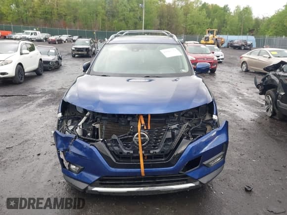 ✅ 2019 Nissan Rogue SL • VIN: 5N1AT2MV4KC701862 • Lot: 42187723. Listed on IAAI with 108,978 mi. Free auction sales archive from the USA and detailed vehicle history report at DreamBid. Image 12.