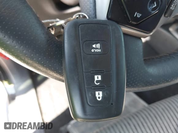 ✅ 2022 Toyota 4Runner SR5 • VIN: JTEMU5JR2N6082958 • Lot: 43548261. Listed on IAAI with 61,556 mi. Free auction sales archive from the USA and detailed vehicle history report at DreamBid. Image 11.