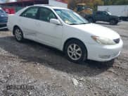 ✅ 2005 Toyota Camry XLE • VIN: 4T1BF30K25U087227 • Лот: 43298007. Опубликован ранее на IAAI с пробегом 153 475 миль. Бесплатный доступ к архиву аукционных продаж из США и подробный отчёт об истории автомобиля на DreamBid. Изображение 1.