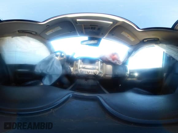 ✅ 2015 Chevrolet Silverado 2500HD LTZ • VIN: 1GC1KWE89FF117551 • Лот: 43428295. Опубликован ранее на IAAI с пробегом 327 618 миль. Бесплатный доступ к архиву аукционных продаж из США и подробный отчёт об истории автомобиля на DreamBid. Изображение 18.