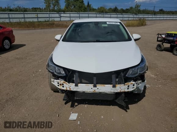 ✅ 2017 Chevrolet Cruze LS • VIN: 1G1BC5SM1H7135884 • Лот: 70741345. Опубликован ранее на Copart с пробегом 157 188 миль. Бесплатный доступ к архиву аукционных продаж из США и подробный отчёт об истории автомобиля на DreamBid. Изображение 5.