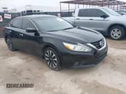 ✅ 2018 Nissan Altima SV • VIN: 1N4AL3AP8JC269023 • Lot: 43097265. Wystawiony na IAAI z przebiegiem 127 064 mil. Bezpłatny archiwum sprzedaży aukcyjnych z USA i szczegółowy raport historii pojazdu na DreamBid. Zdjęcie 1.
