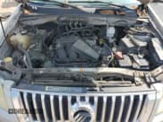 ✅ 2008 Mercury Mariner Premier • VIN: 4M2CU87118KJ39661 • Lot: 80701165. Wystawiony na Copart z przebiegiem 242 305 mil. Bezpłatny archiwum sprzedaży aukcyjnych z USA i szczegółowy raport historii pojazdu na DreamBid. Zdjęcie 12.