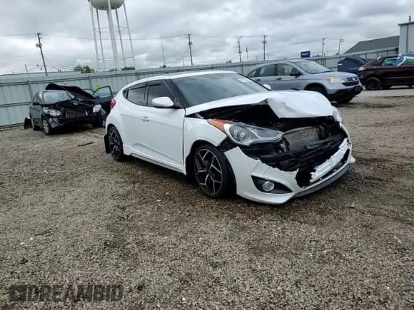 ✅ 2013 Hyundai Veloster Turbo • VIN: KMHTC6AE4DU173046 • Лот: 81438555. Опубликован ранее на Copart с пробегом 123 640 миль. Бесплатный доступ к архиву аукционных продаж из США и подробный отчёт об истории автомобиля на DreamBid. Изображение 13.