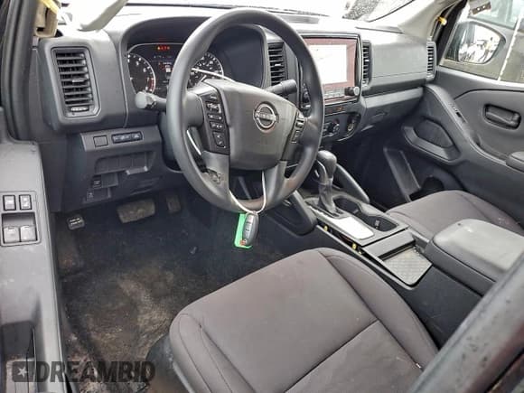 ✅ 2024 Nissan Frontier S • VIN: 1N6ED1CL9RN638136 • Lot: 94772095. Wystawiony na Copart z przebiegiem 8 988 mil. Bezpłatny archiwum sprzedaży aukcyjnych z USA i szczegółowy raport historii pojazdu na DreamBid. Zdjęcie 8.