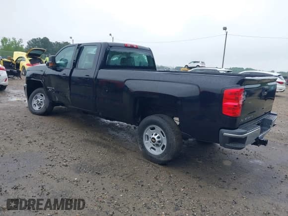 ✅ 2018 Chevrolet Silverado 2500HD Work Truck • VIN: 1GC2CUEG3JZ278451 • Lot: 42074663. Wystawiony na IAAI z przebiegiem 126 972 mil. Bezpłatny archiwum sprzedaży aukcyjnych z USA i szczegółowy raport historii pojazdu na DreamBid. Zdjęcie 3.