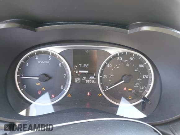 ✅ 2024 Nissan Versa S • VIN: 3N1CN8DV8RL903020 • Lot: 43222352. Wystawiony na IAAI z przebiegiem 8 900 mil. Bezpłatny archiwum sprzedaży aukcyjnych z USA i szczegółowy raport historii pojazdu na DreamBid. Zdjęcie 7.