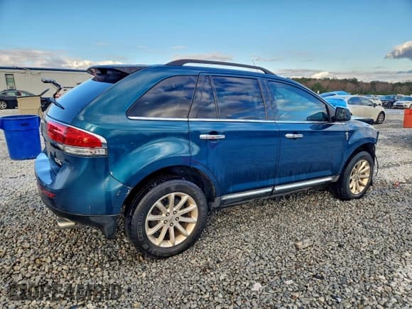 ✅ 2011 Lincoln MKX • VIN: 2LMDJ6JK2BBJ01706 • Lot: 95517735. Listed on Copart with 221,797 mi. Free auction sales archive from the USA and detailed vehicle history report at DreamBid. Image 3.