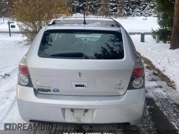 ✅ 2009 Pontiac Vibe 1SB • VIN: 5Y2SL67099Z475356 • Lot: 43911928. Wystawiony na IAAI z przebiegiem 134 885 mil. Bezpłatny archiwum sprzedaży aukcyjnych z USA i szczegółowy raport historii pojazdu na DreamBid. Zdjęcie 11.