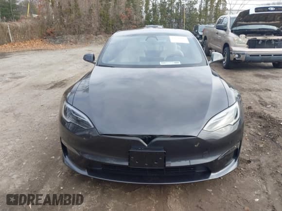 ✅ 2026 Tesla Model S • VIN: 5YJSA1E58TF553873 • Лот: 43753663. Опубликован ранее на IAAI с пробегом 2 285 миль. Бесплатный доступ к архиву аукционных продаж из США и подробный отчёт об истории автомобиля на DreamBid. Изображение 12.