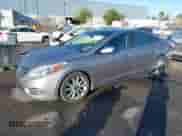 ✅ 2013 Hyundai Azera • VIN: KMHFH4JG3DA230844 • Lot: 41817997. Wystawiony na IAAI z przebiegiem 129 163 mil mil. Skorzystaj z bezpłatnego archiwum sprzedaży aukcyjnych z USA i zobacz szczegółowy raport historii pojazdu na DreamBid. Zdjęcie 2.