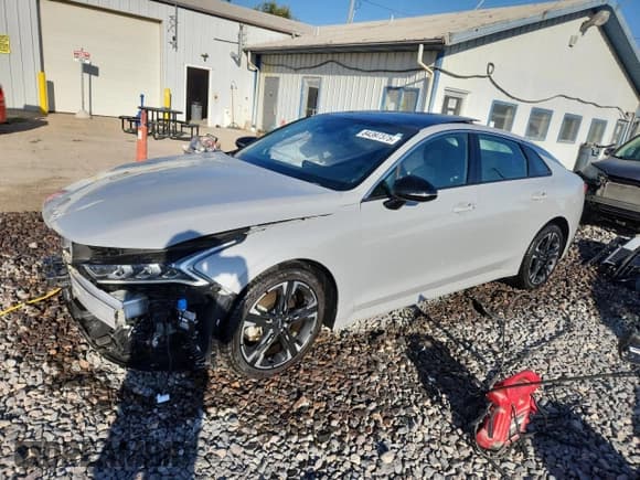 ✅ 2022 Kia K5 GT-Line • VIN: 5XXG64J2XNG150028 • Lot: 84397375. Listed on Copart with 24,113 mi. Free auction sales archive from the USA and detailed vehicle history report at DreamBid. Image 1.