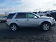 ✅ 2005 Saturn VUE • VIN: 5GZCZ63495S812265 • Lot: 41773306. Wystawiony na IAAI z przebiegiem 139 854 mil. Bezpłatny archiwum sprzedaży aukcyjnych z USA i szczegółowy raport historii pojazdu na DreamBid. Zdjęcie 13.