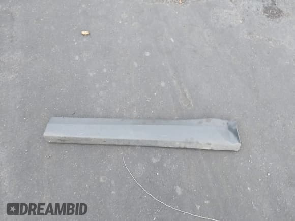 ✅ 2018 Toyota RAV4 XLE • VIN: JTMRFREV5JJ241482 • Лот: 43486718. Опубликован ранее на IAAI с пробегом 34 423 миль. Бесплатный доступ к архиву аукционных продаж из США и подробный отчёт об истории автомобиля на DreamBid. Изображение 12.