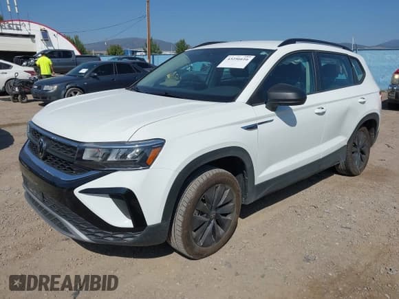 ✅ 2023 Volkswagen Taos S • VIN: 3VVCX7B2XPM381316 • Лот: 43256616. Опубликован ранее на IAAI с пробегом 13 231 миль. Бесплатный доступ к архиву аукционных продаж из США и подробный отчёт об истории автомобиля на DreamBid. Изображение 2.