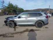 ✅ 2023 Honda CR-V Sport • VIN: 7FARS6H57PE023781 • Lot: 41829582. Wystawiony na IAAI z przebiegiem 9 651 mil. Bezpłatny archiwum sprzedaży aukcyjnych z USA i szczegółowy raport historii pojazdu na DreamBid. Zdjęcie 15.