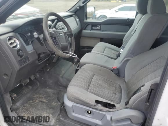 ✅ 2014 Ford F-150 XL • VIN: 1FTVX1EF4EKD96580 • Lot: 55666825. Listed on Copart with 404,957 mi. Free auction sales archive from the USA and detailed vehicle history report at DreamBid. Image 7.